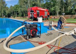 Randalierer Verwuesten Freibad Kahla 210820 0008